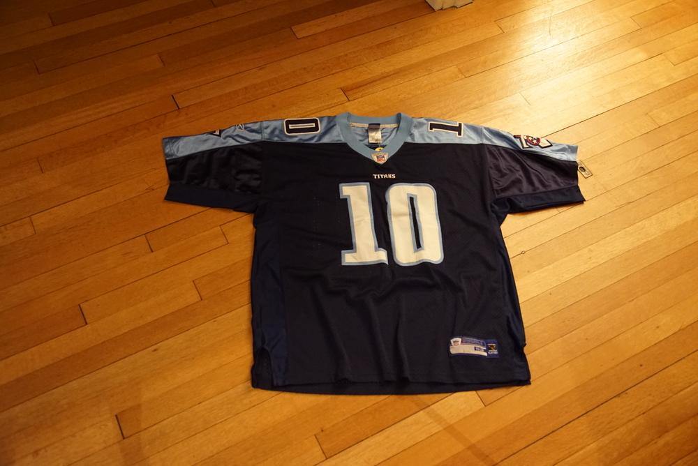 vince young titans jersey